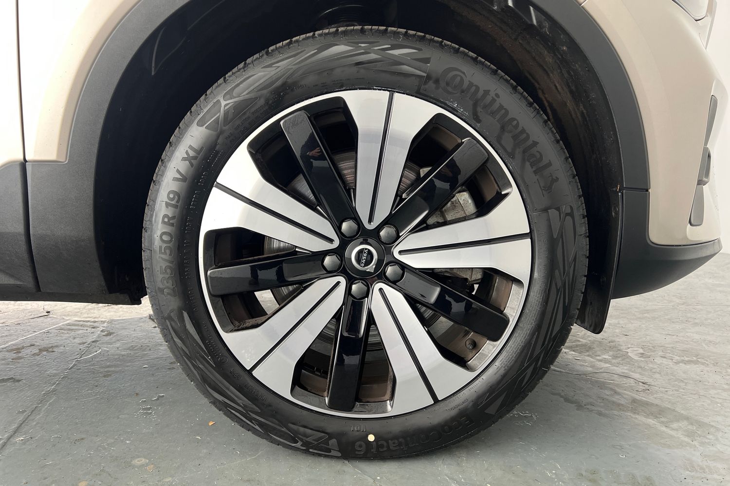 Used Volvo XC40 2022 for sale - 76526507: Photo 5