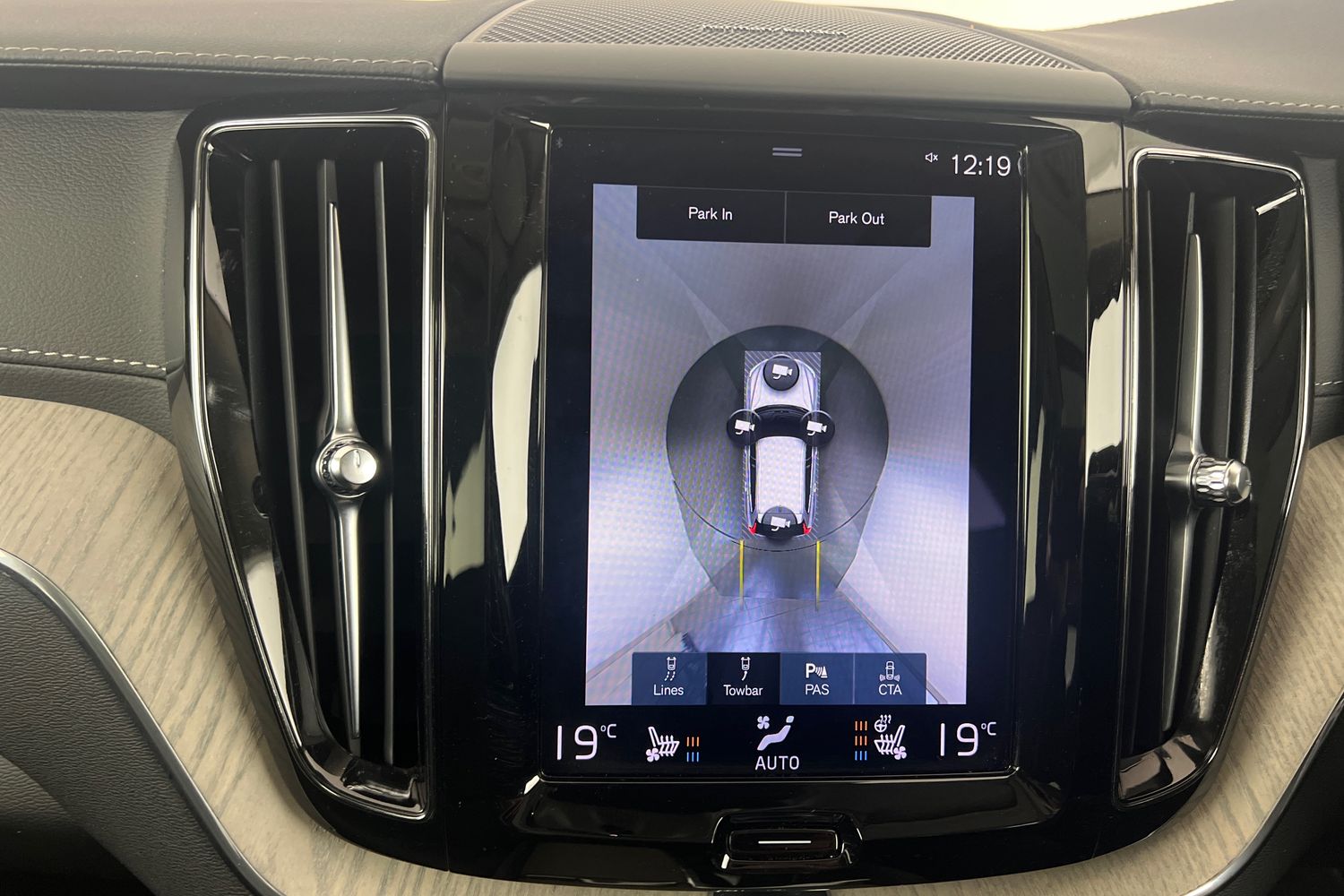 Used Volvo XC60 2021 for sale - 76854684: Photo 16