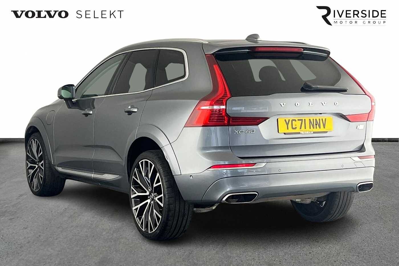 Used Volvo XC60 2021 for sale - 76854684: Photo 3