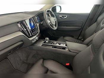 Used Volvo XC60 2023 for sale - 78885460: Photo