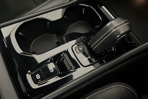 Used Volvo XC40 2021 for sale - 75443405: Photo 13