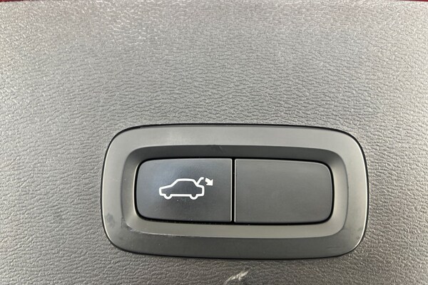 Used Volvo XC40 2021 for sale - 75443405: Photo 22
