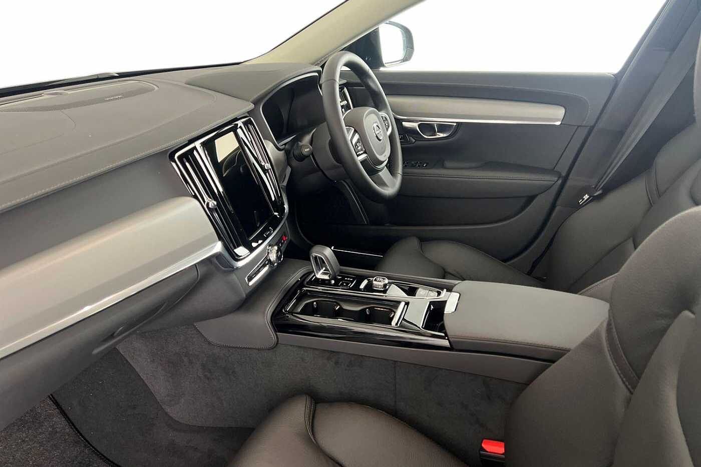 Used Volvo V90 2026 for sale - 77581400: Photo 2