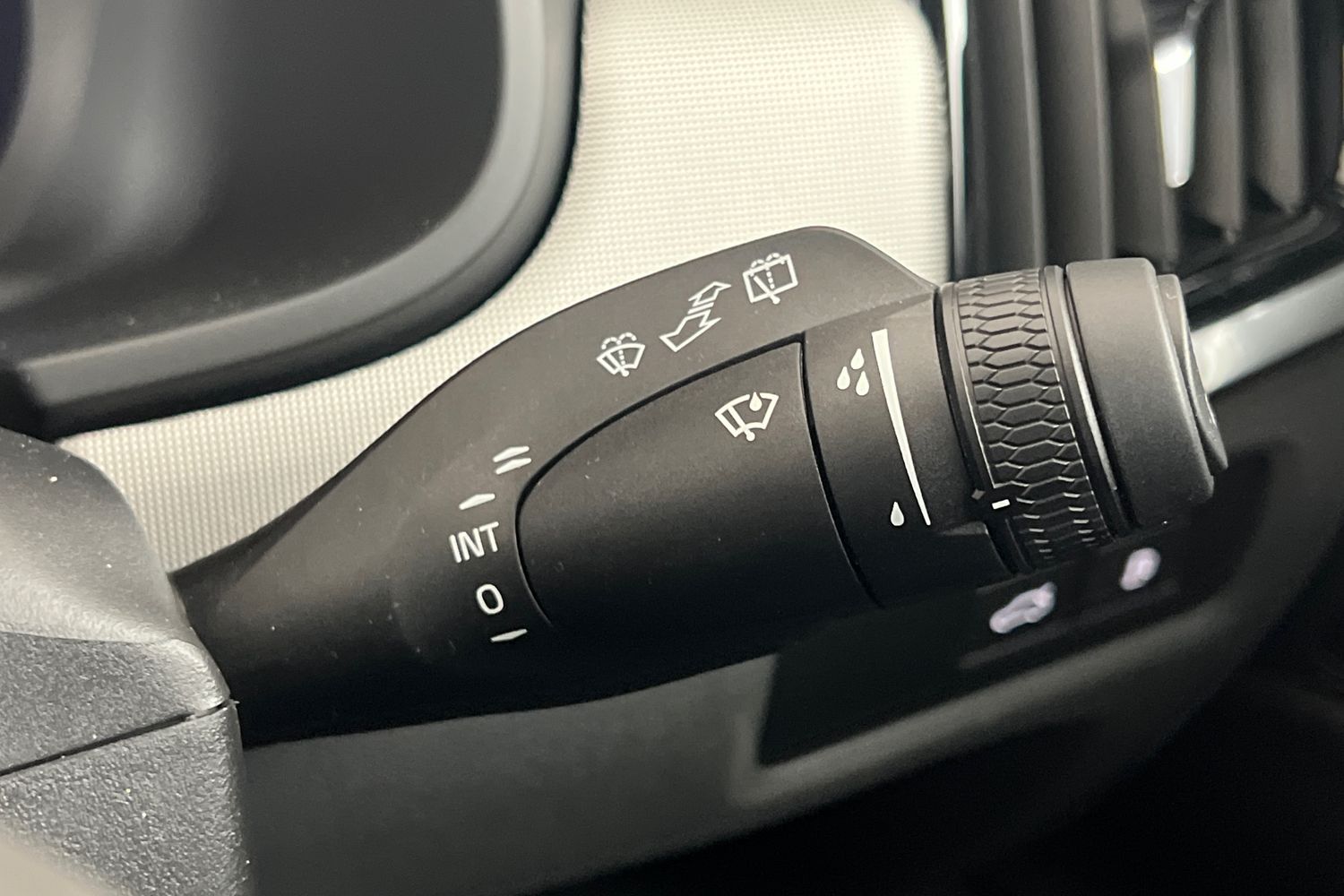 Used Volvo V90 2026 for sale - 77581400: Photo 37