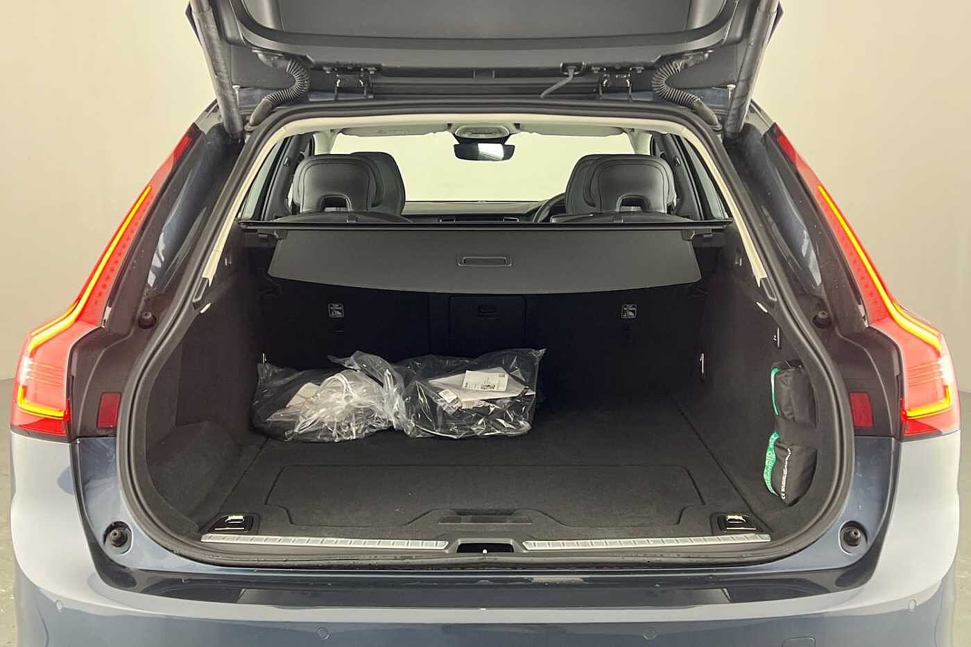 Used Volvo V90 2026 for sale - 77581400: Photo 8