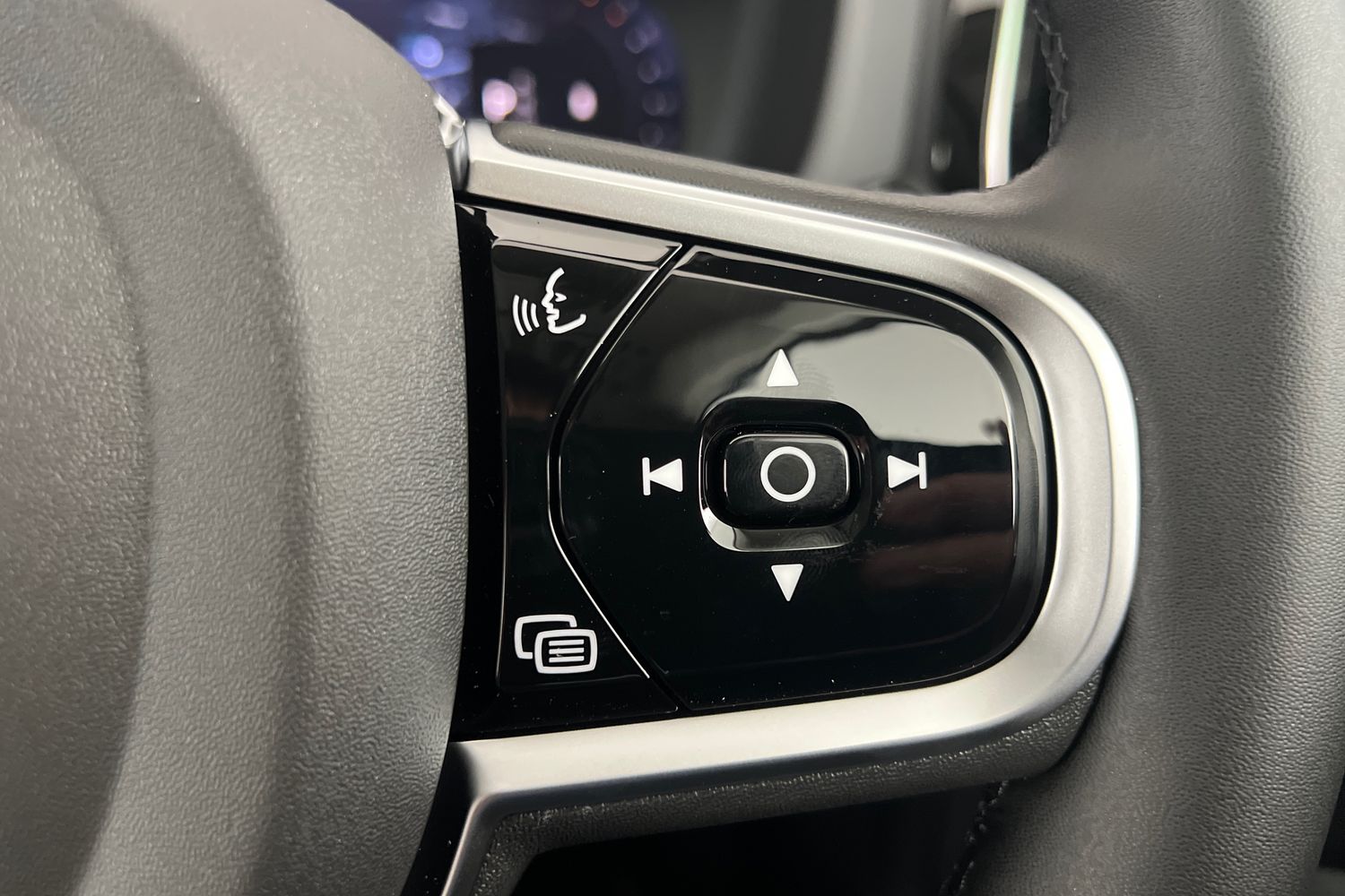Used Volvo XC60 2025 for sale - 76344117: Photo 12