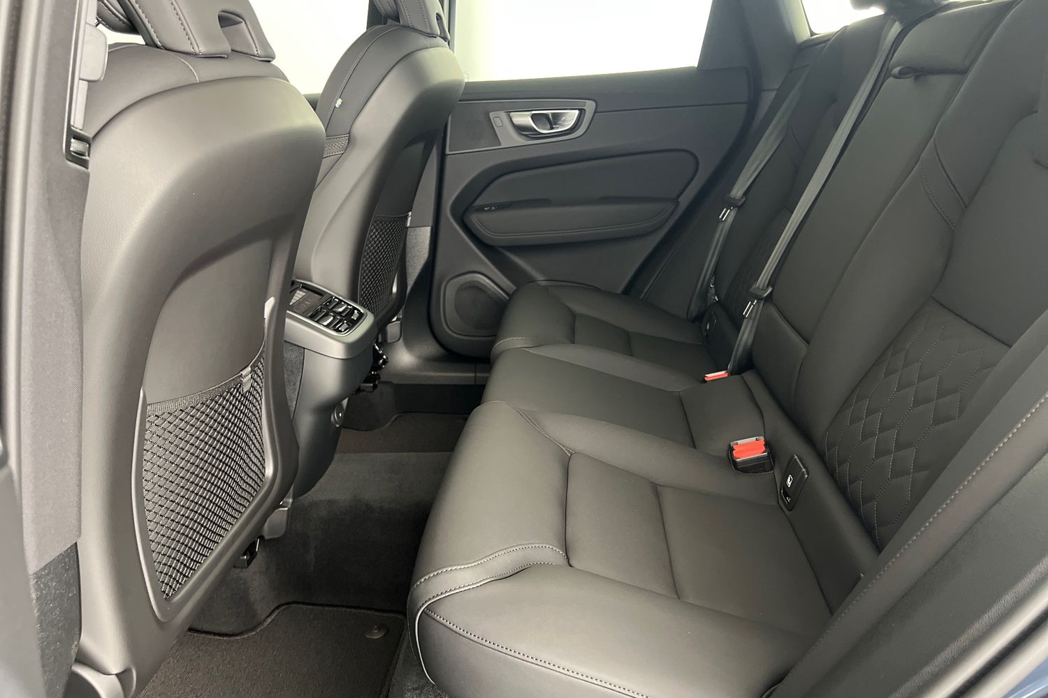 Used Volvo XC60 2025 for sale - 76344117: Photo 17