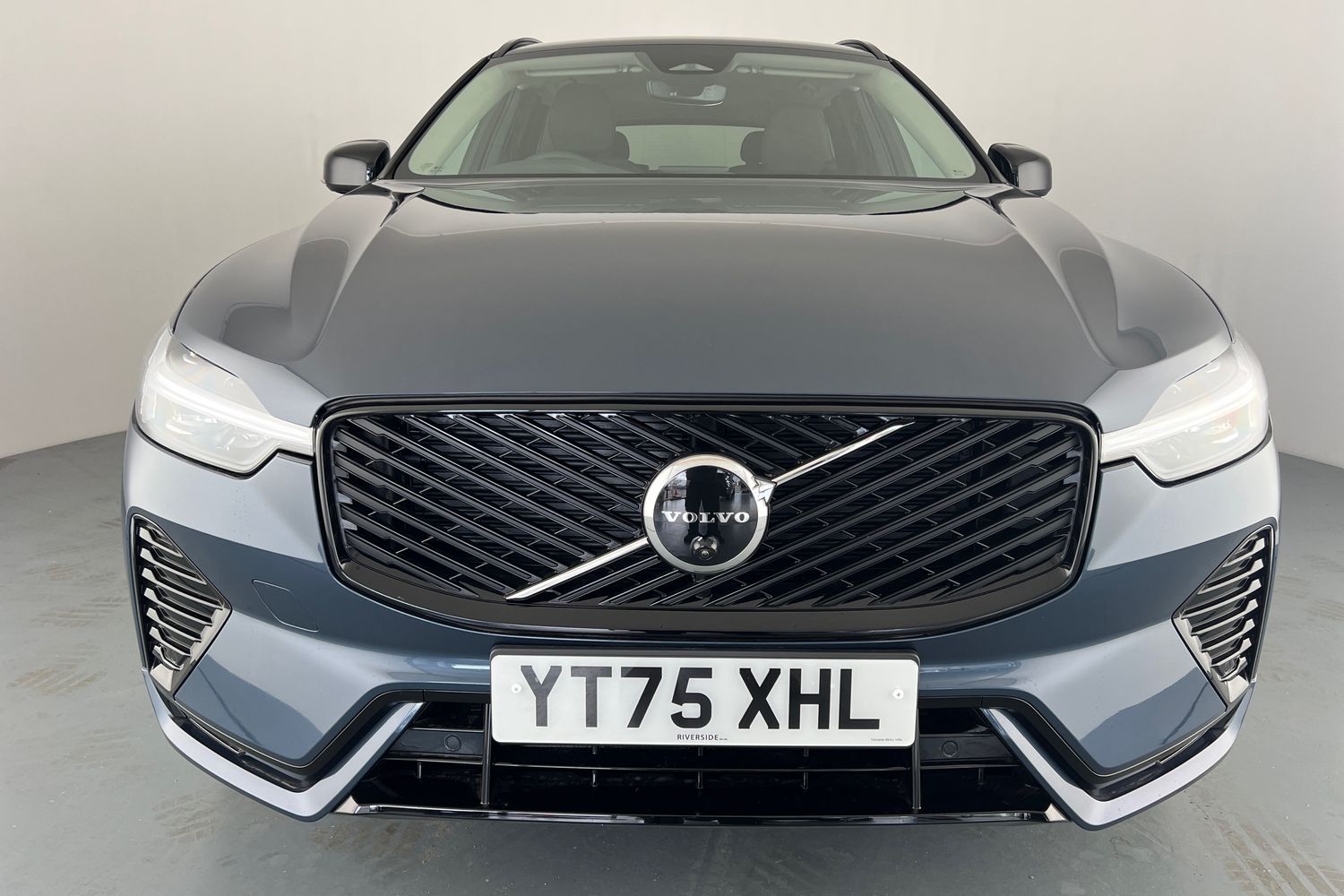 Used Volvo XC60 2025 for sale - 76344117: Photo 40