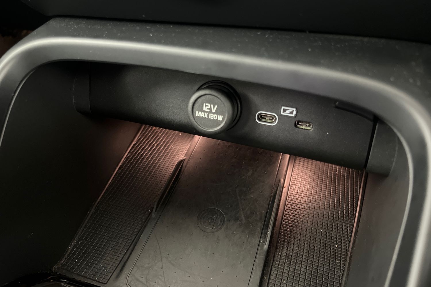 Used Volvo XC40 2025 for sale - 77504288: Photo 35