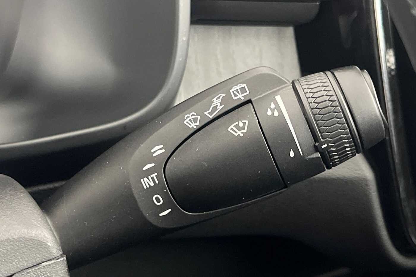 Used Volvo XC40 2025 for sale - 77504288: Photo 37