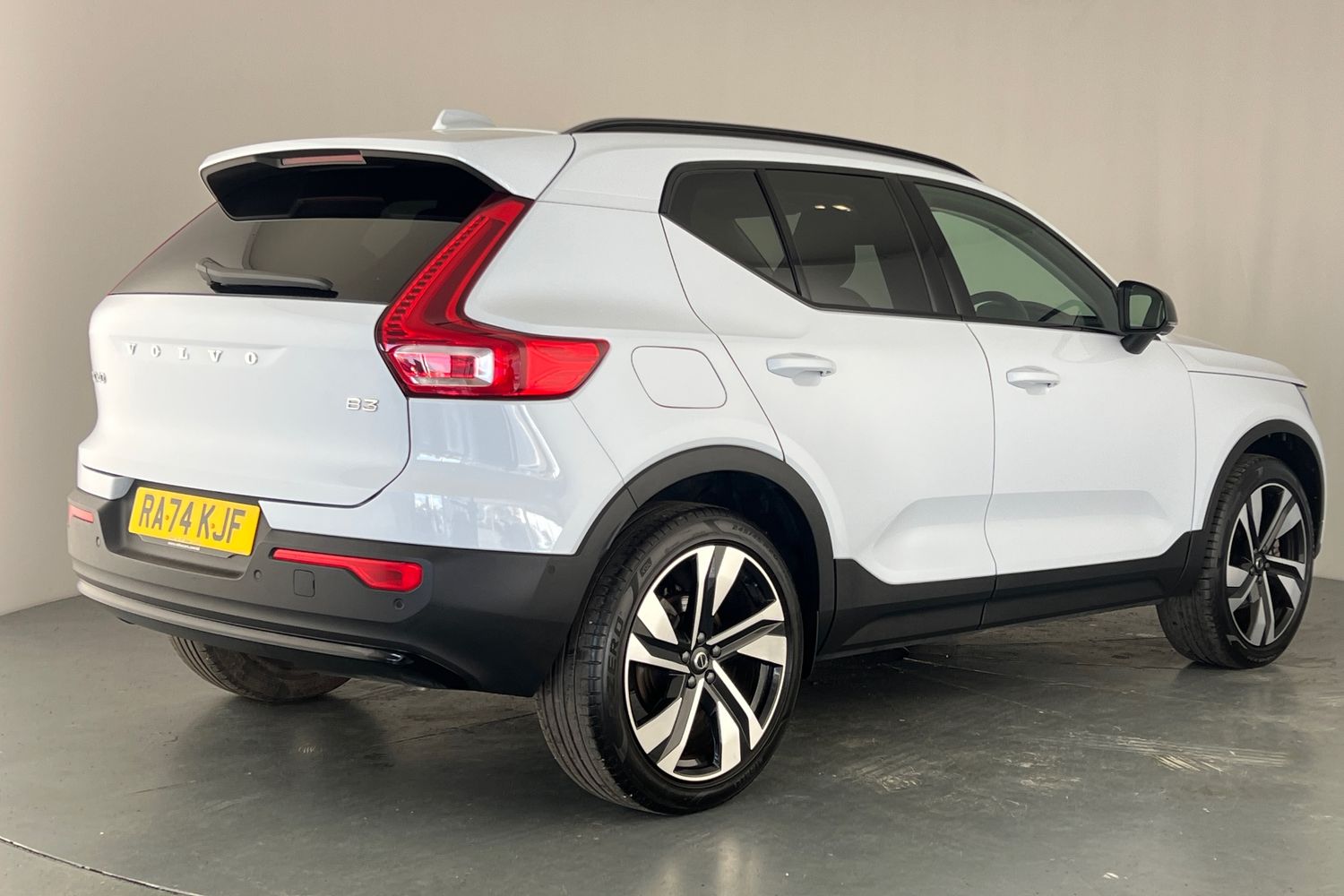Used Volvo XC40 2025 for sale - 77504288: Photo 38