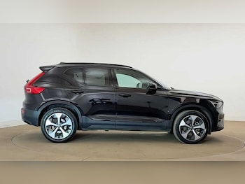 Used Volvo XC40 2024 for sale - 79252389: Photo