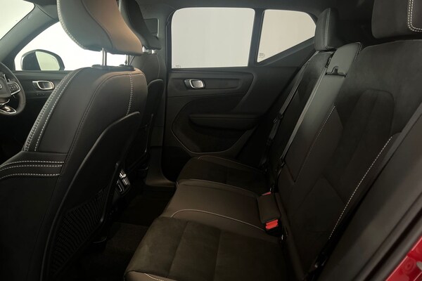 Used Volvo XC40 2025 for sale - 75829164: Photo 17