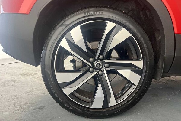 Used Volvo XC40 2025 for sale - 75829164: Photo 24