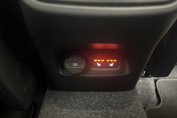 Used Volvo XC40 2025 for sale - 75829164: Photo 28