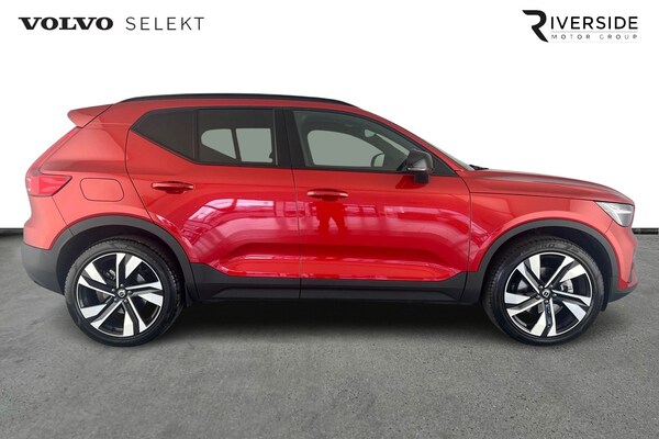 Used Volvo XC40 2025 for sale - 75829164: Photo 4