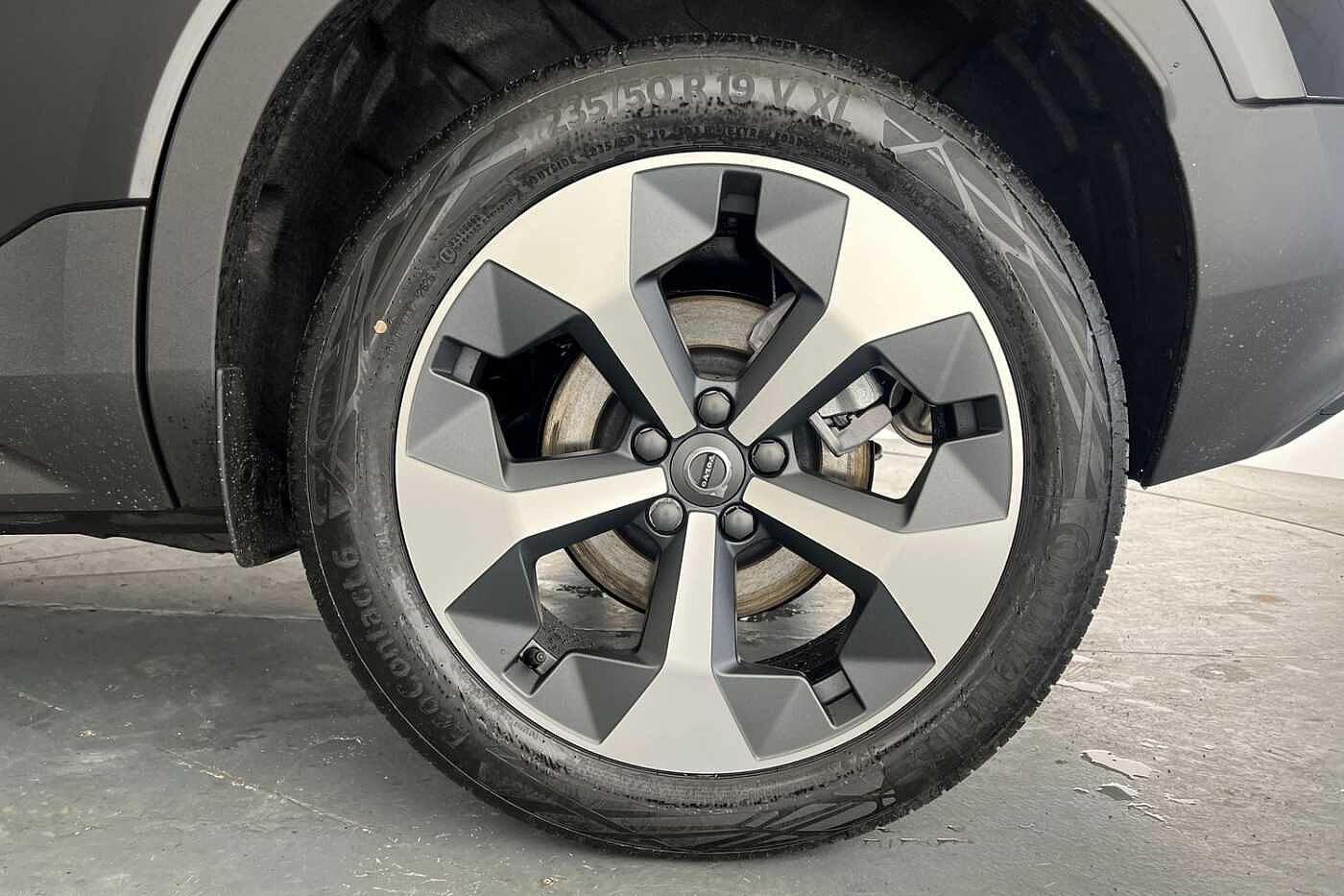 Used Volvo XC40 2025 for sale - 77035862: Photo 25