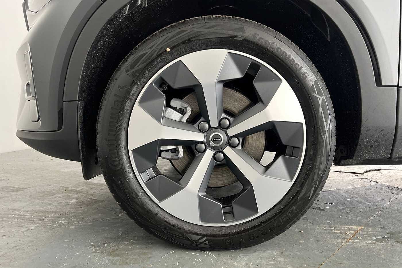 Used Volvo XC40 2025 for sale - 77035862: Photo 26