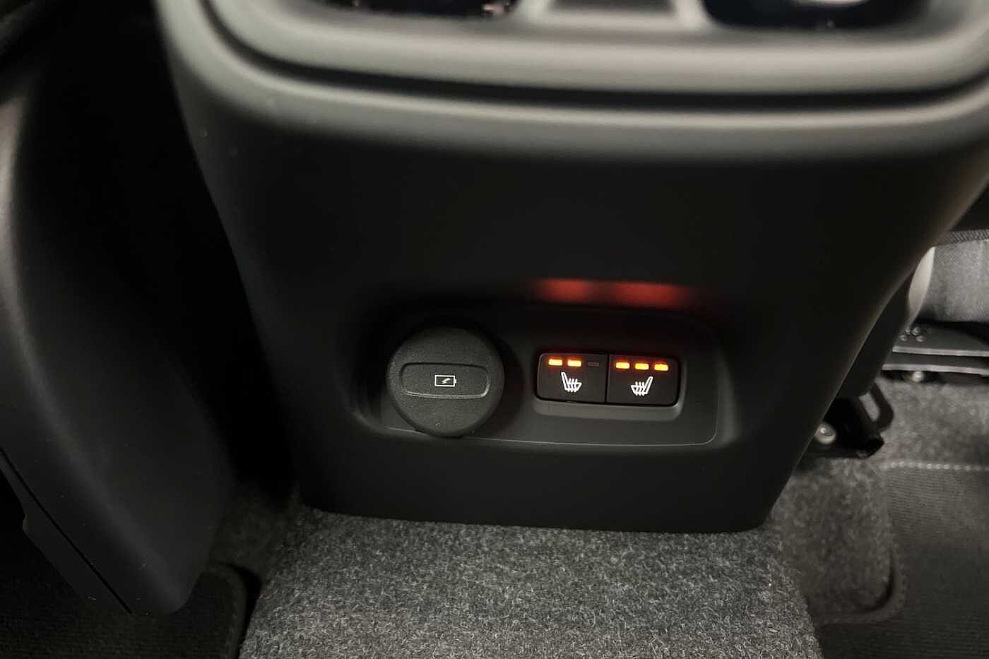 Used Volvo XC40 2025 for sale - 77035862: Photo 31