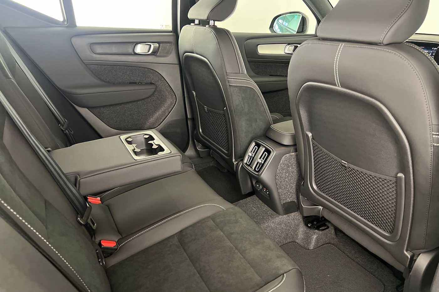 Used Volvo XC40 2025 for sale - 77035862: Photo 32