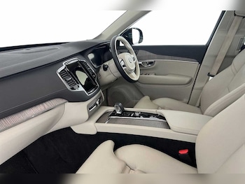 Used Volvo XC90 2022 for sale - 79057100: Photo