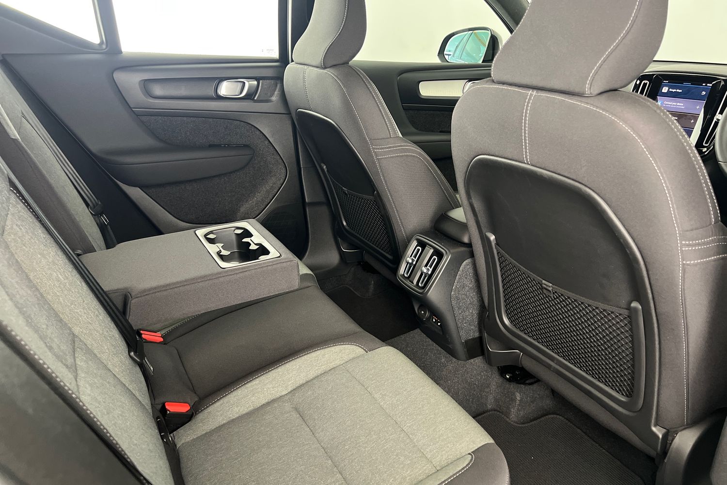 Used Volvo XC40 2023 for sale - 76146235: Photo 29