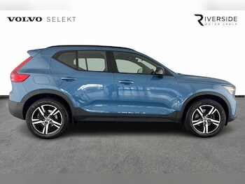 Used Volvo XC40 2023 for sale - 76146235: Photo