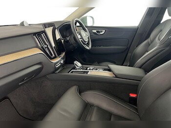 Used Volvo XC60 2025 for sale - 78165774: Photo