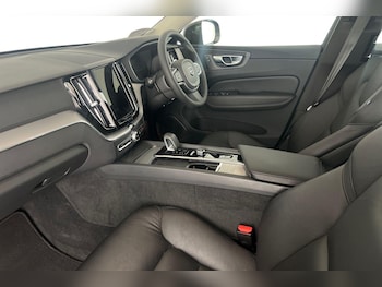Used Volvo XC60 2022 for sale - 78827929: Photo