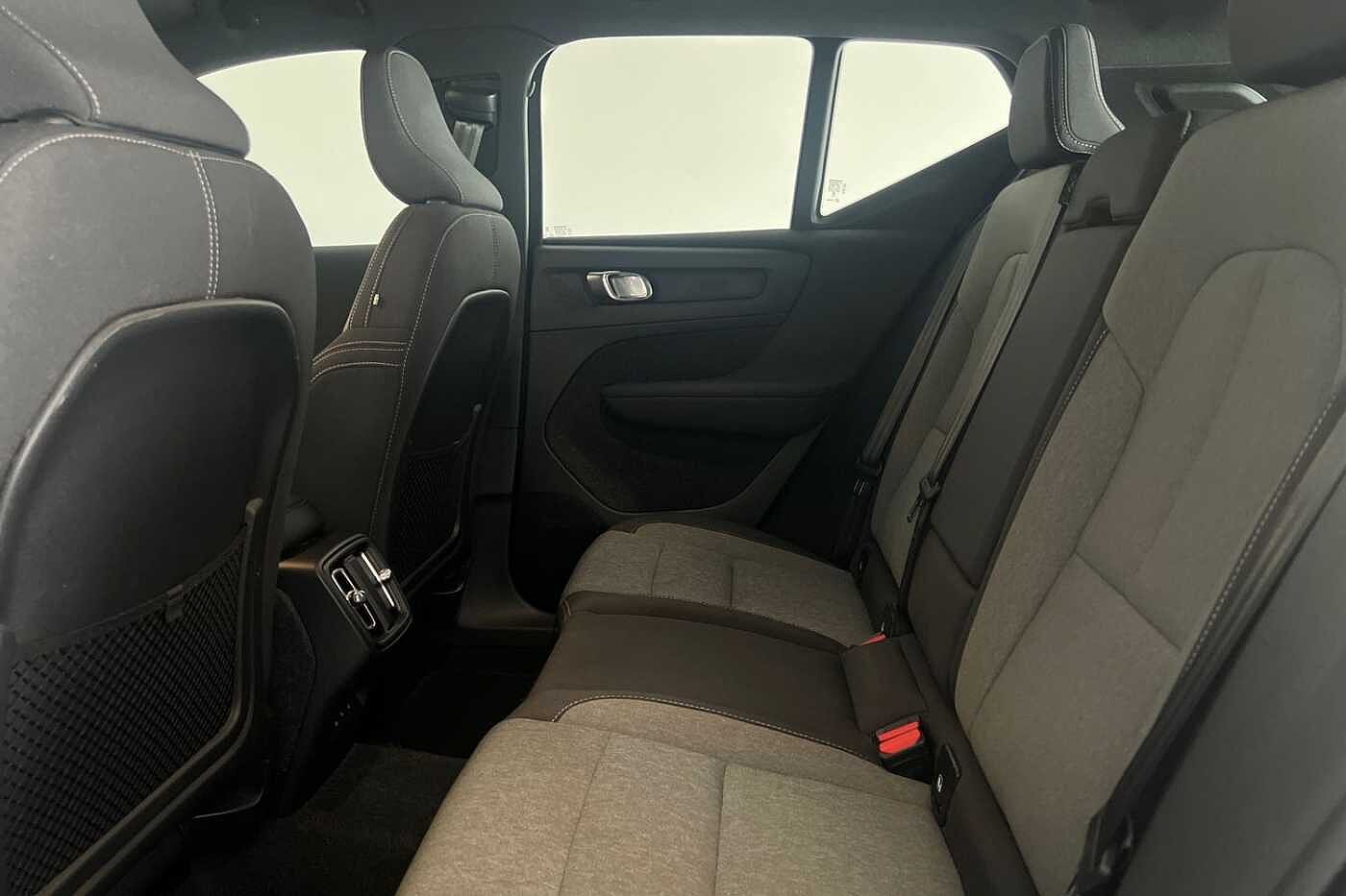 Used Volvo XC40 2023 for sale - 76130465: Photo 17