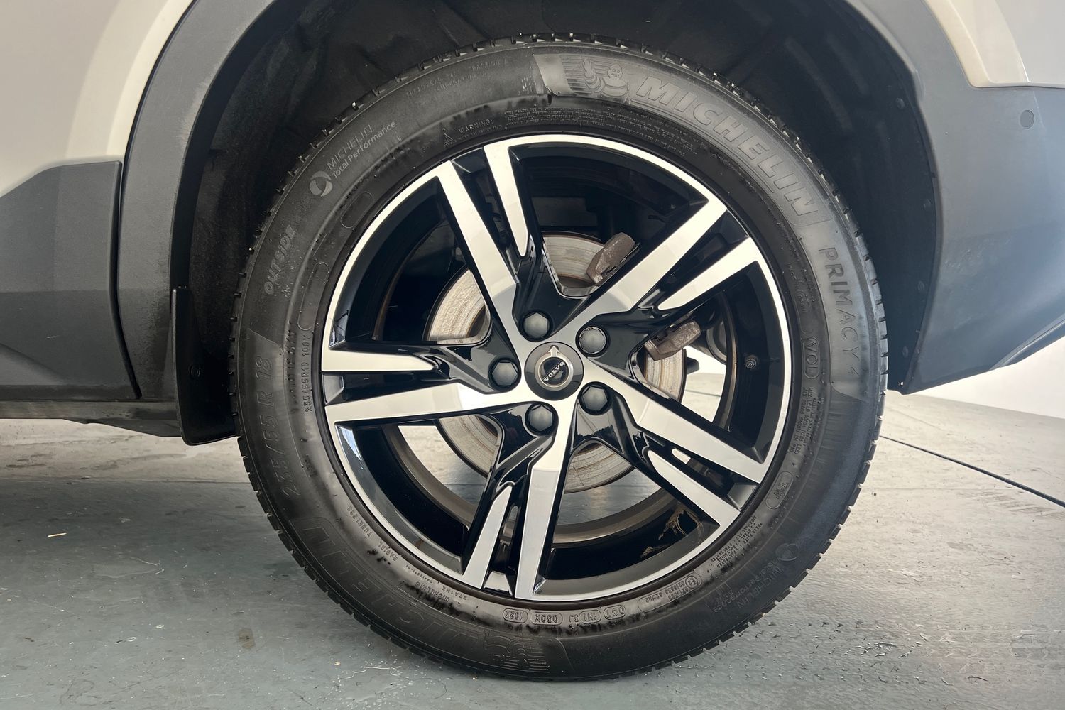 Used Volvo XC40 2023 for sale - 76130465: Photo 25