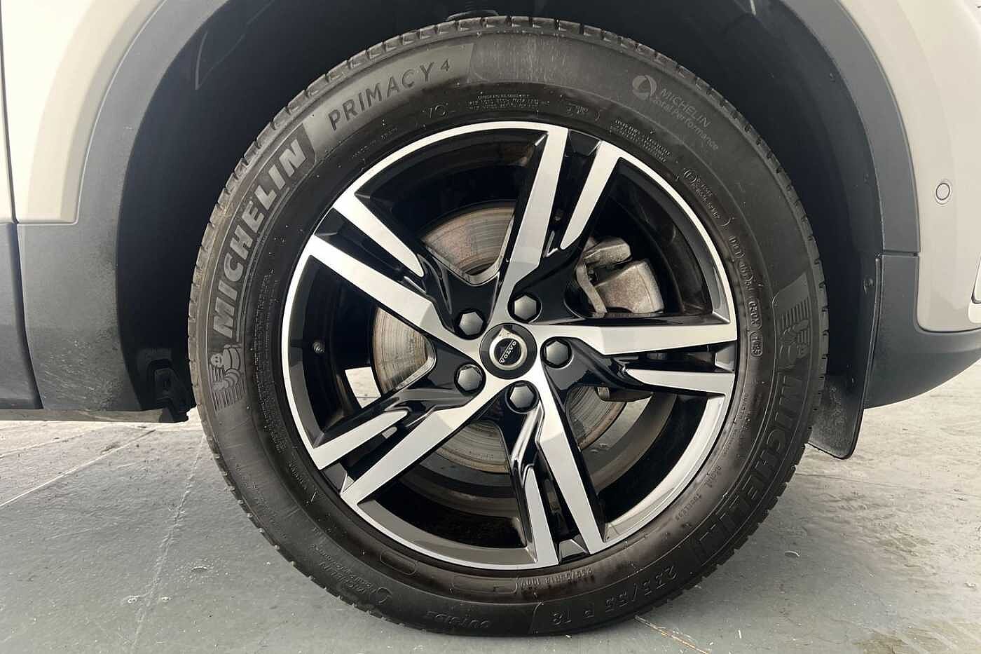 Used Volvo XC40 2023 for sale - 76130465: Photo 5