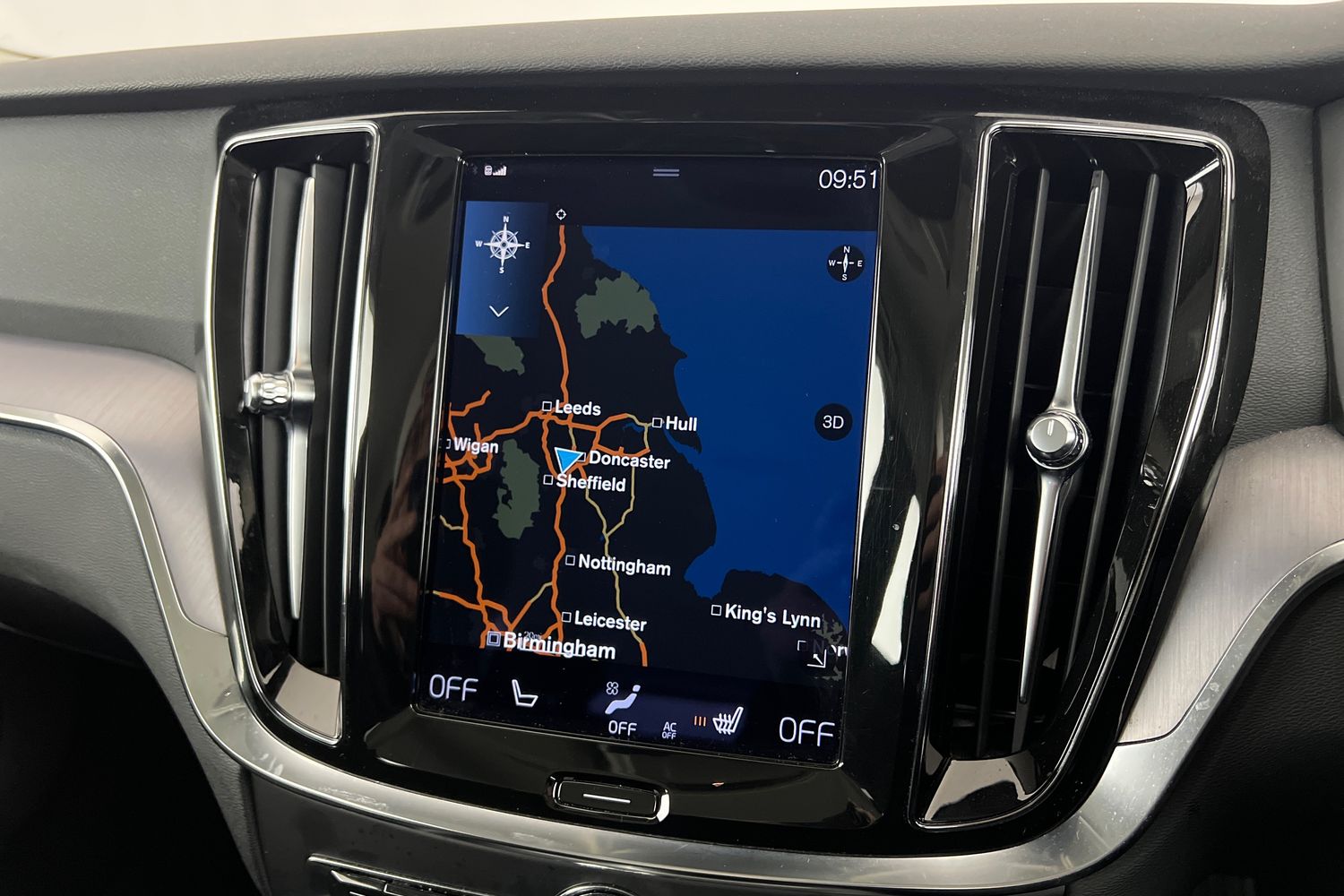 Used Volvo V60 2021 for sale - 76796328: Photo 15