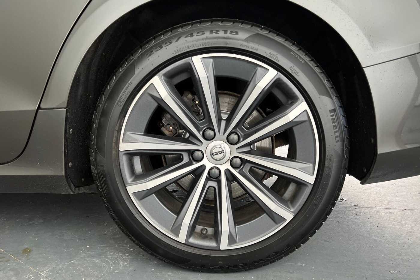 Used Volvo V60 2021 for sale - 76796328: Photo 24