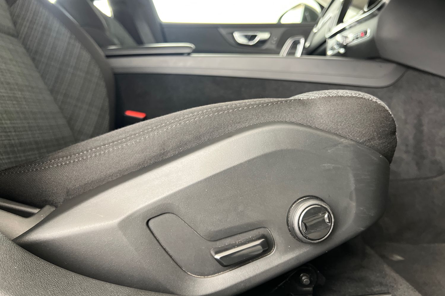 Used Volvo V60 2021 for sale - 76796328: Photo 29