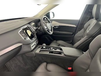 Used Volvo XC90 2023 for sale - 76366541: Photo