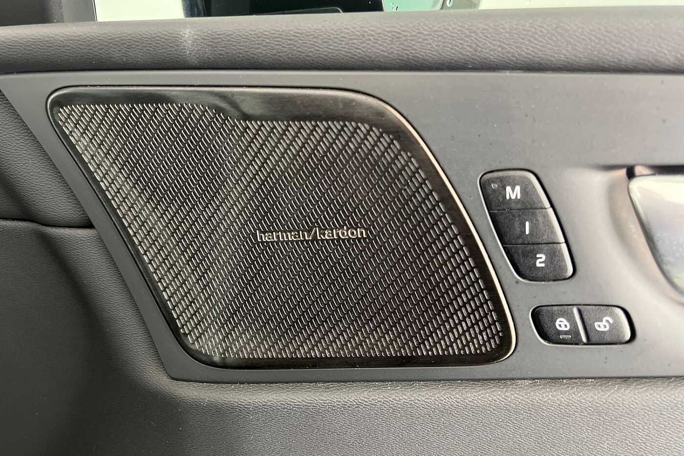 Used Volvo XC60 2023 for sale - 76568101: Photo 29