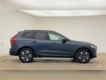 Used Volvo XC60 2025 for sale - 78523591: Photo
