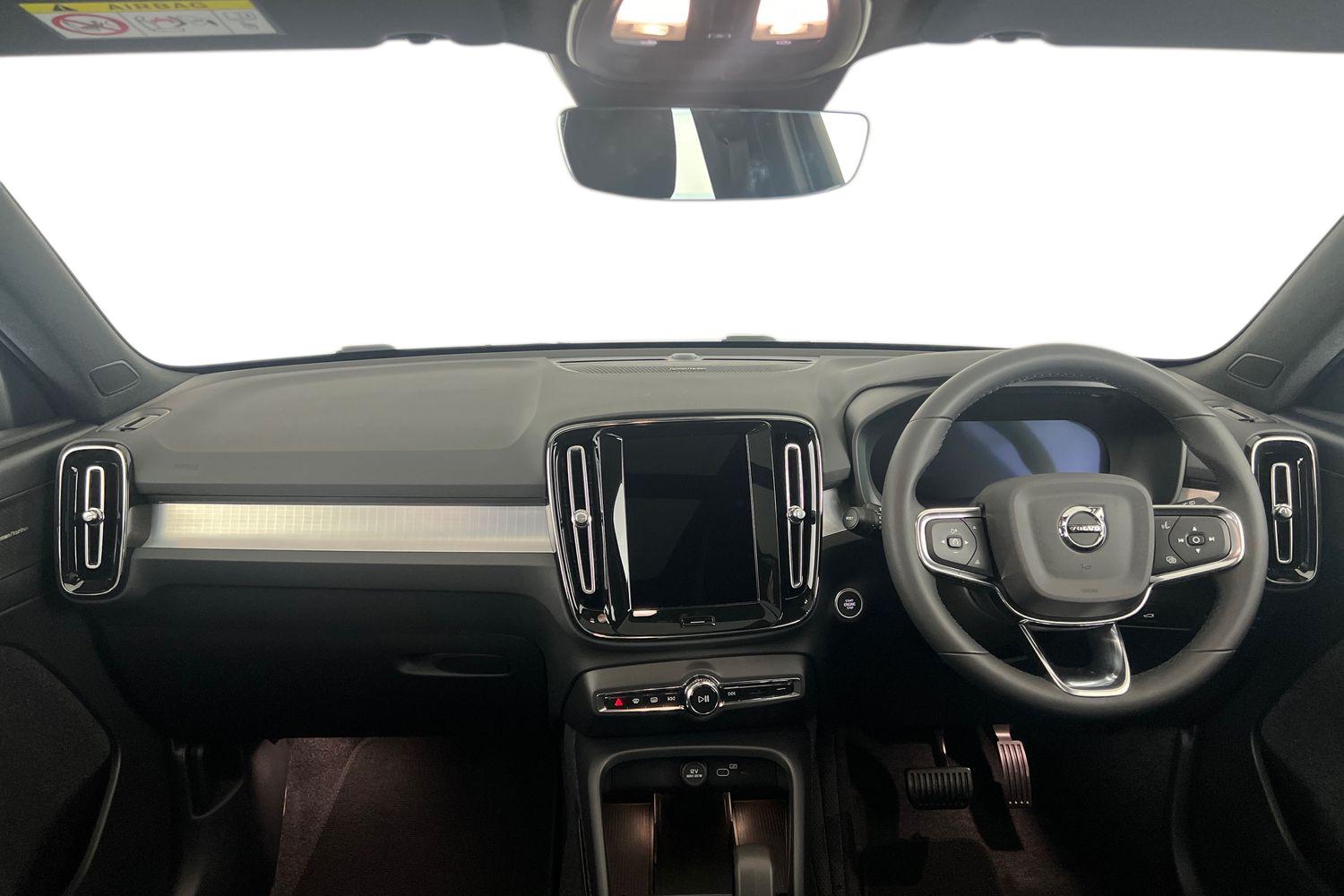 Used Volvo XC40 2025 for sale - 76614938: Photo 6