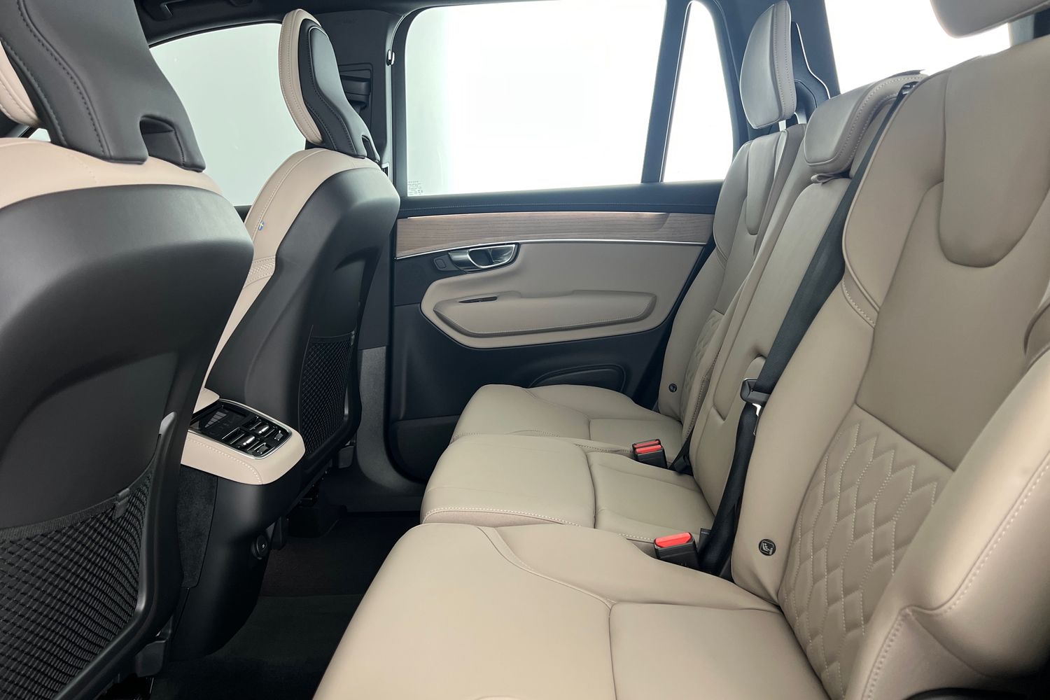 Used Volvo XC90 2025 for sale - 76738098: Photo 17