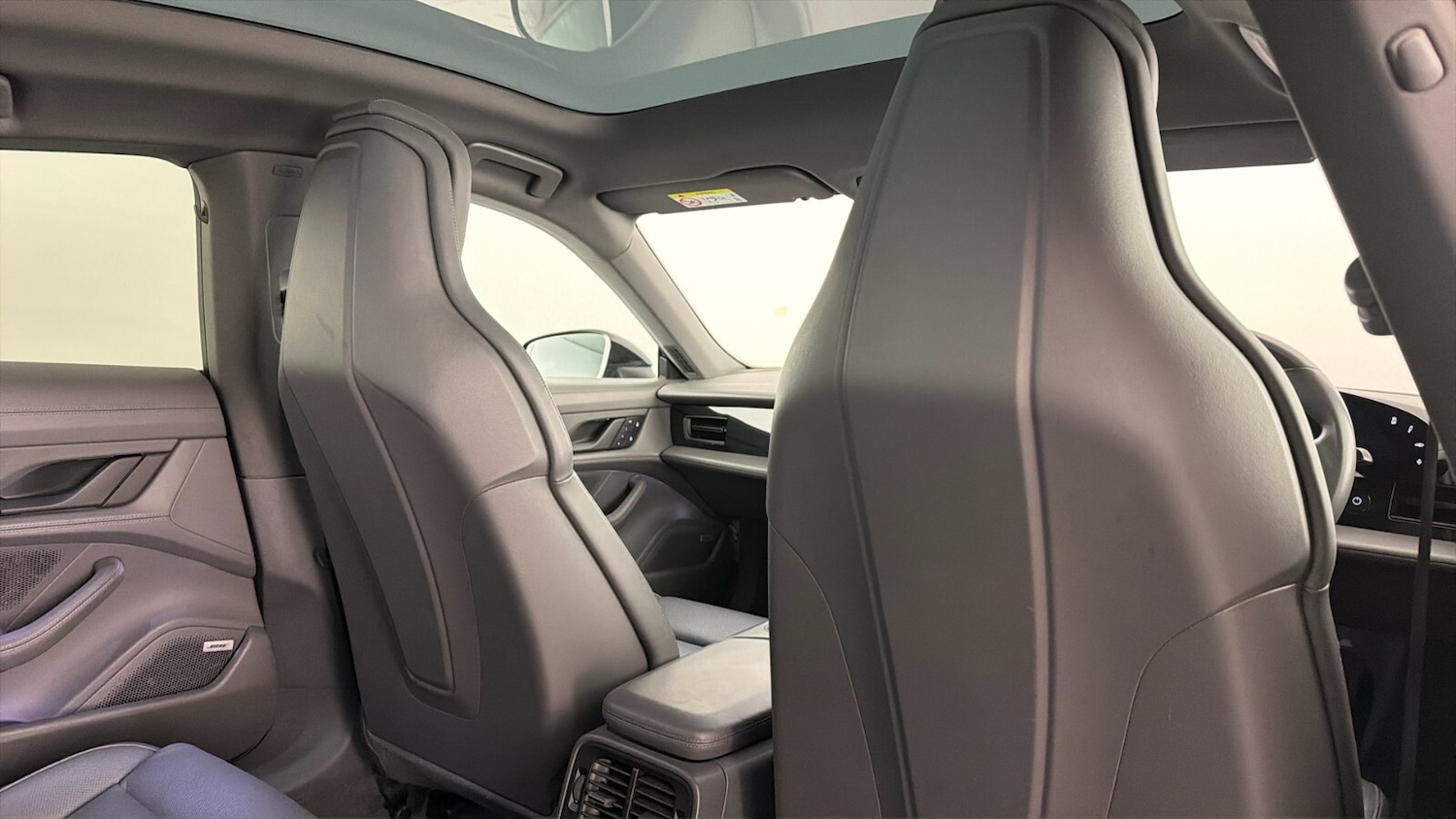 Used Porsche Taycan 2021 for sale - 78179780: Photo 29