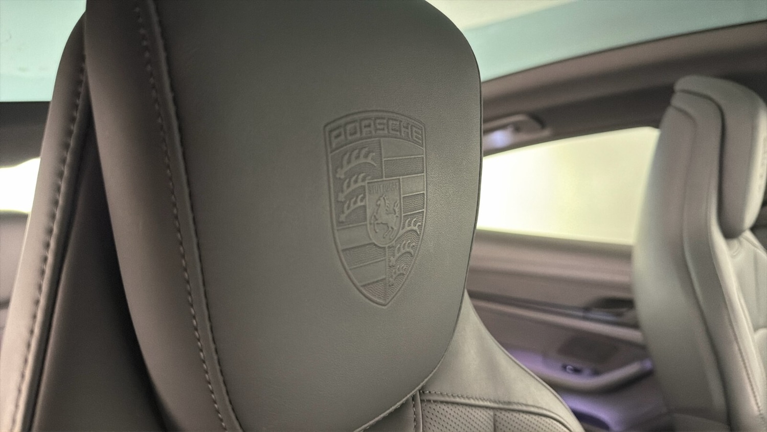 Used Porsche Taycan 2021 for sale - 78179780: Photo 31