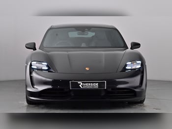 Used Porsche Taycan 2021 for sale - 78179780: Photo