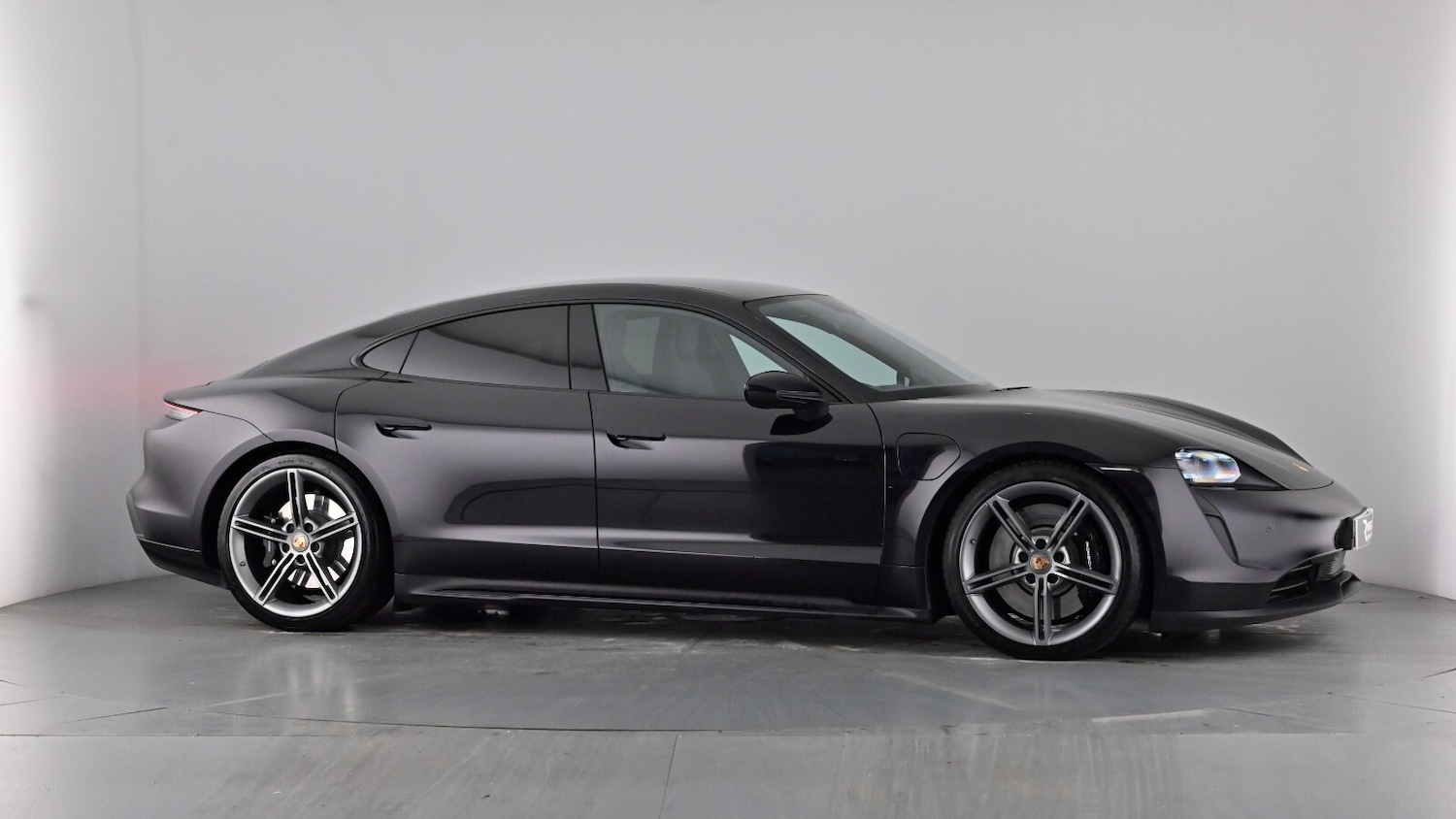 Used Porsche Taycan 2021 for sale - 78179780: Photo 78