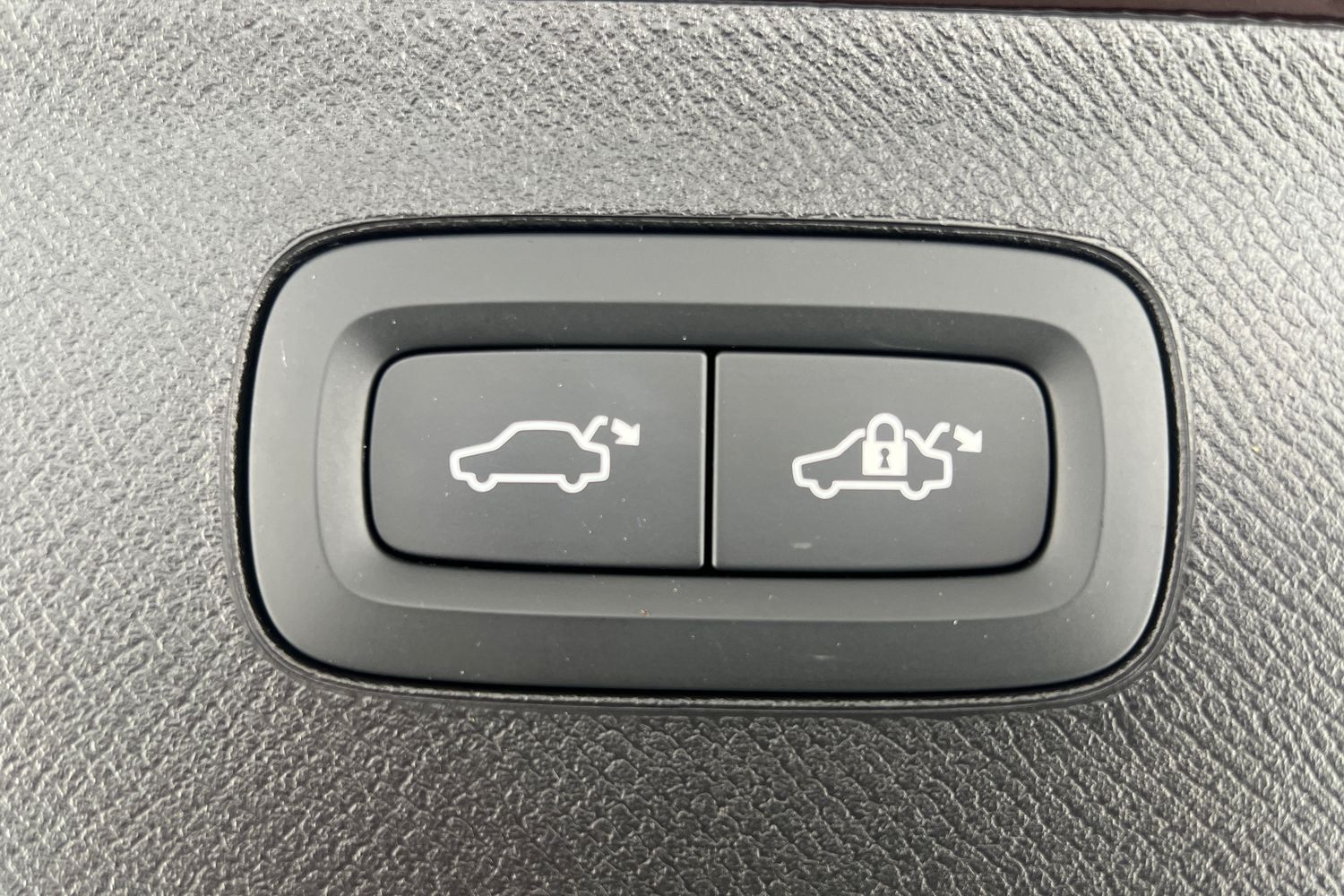 Used Volvo XC90 2025 for sale - 76796327: Photo 23