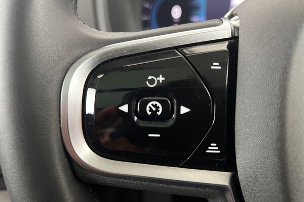 Used Volvo XC90 2024 for sale - 75439799: Photo 11