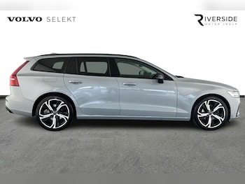 Used Volvo V60 2025 for sale - 77965279: Photo