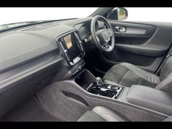 Used Volvo XC40 2021 for sale - 75057029: Photo