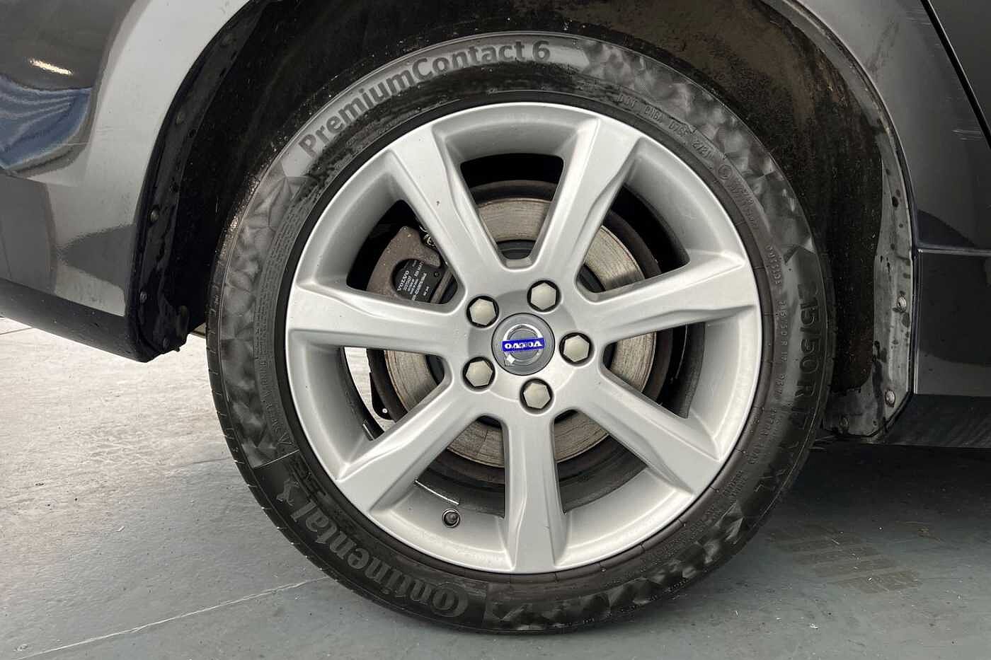 Used Volvo V60 2015 for sale - 76234051: Photo 21