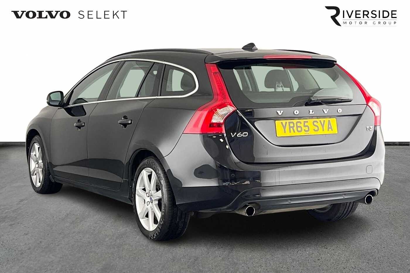 Used Volvo V60 2015 for sale - 76234051: Photo 3